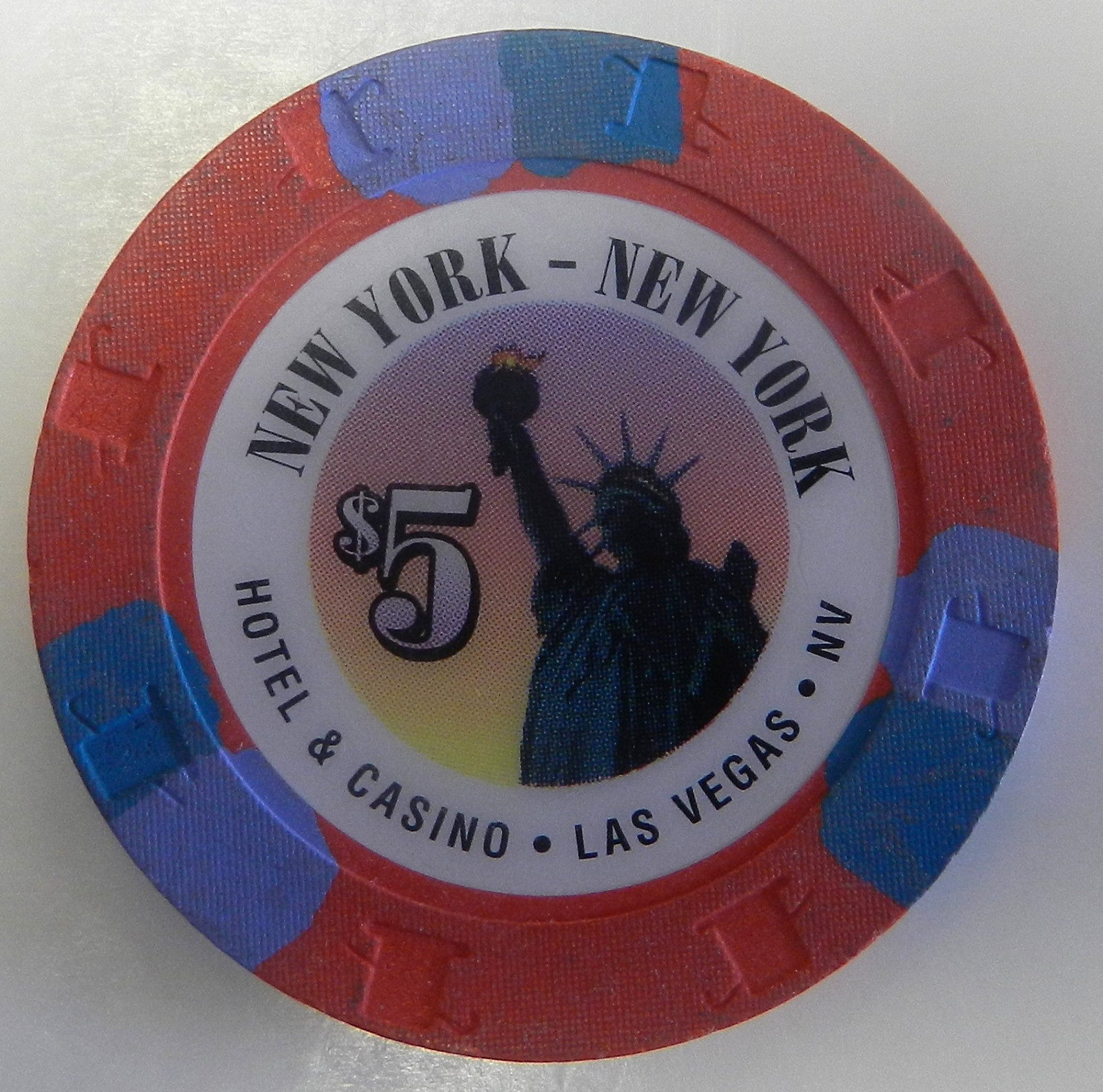 #27cc New York New York $5 Casino Chip Las Vegas Nevada