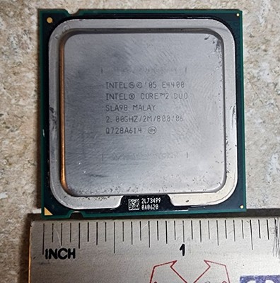 Intel Core 2 Duo E4400 SLA98 2.00GHZ/2M/800/06 CPU