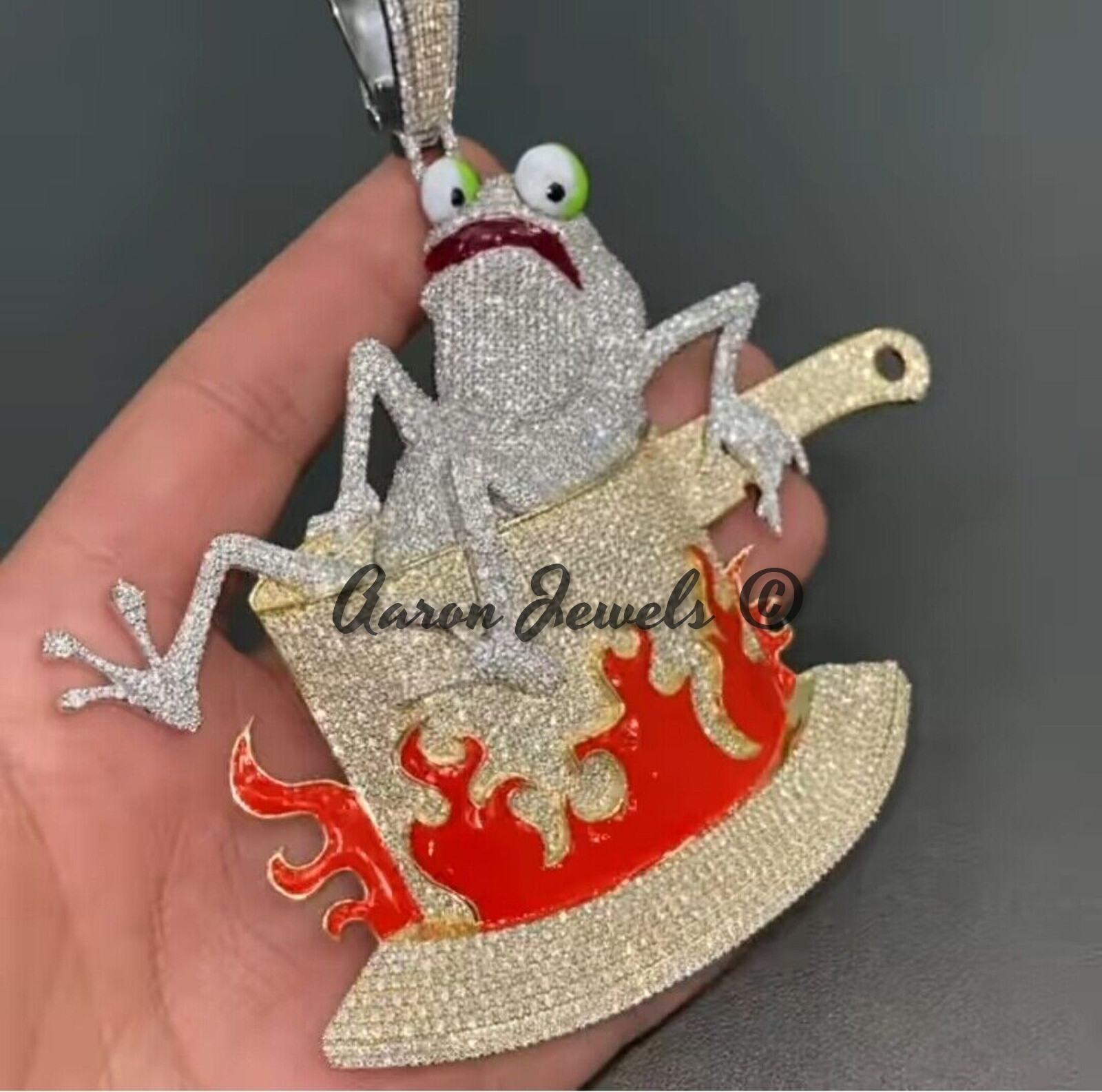 Pre-owned Handmade 22.33ct Round Cut Moissanite Cartoon Men Pendant Real 925 Silver Passes Tester In White/colorless