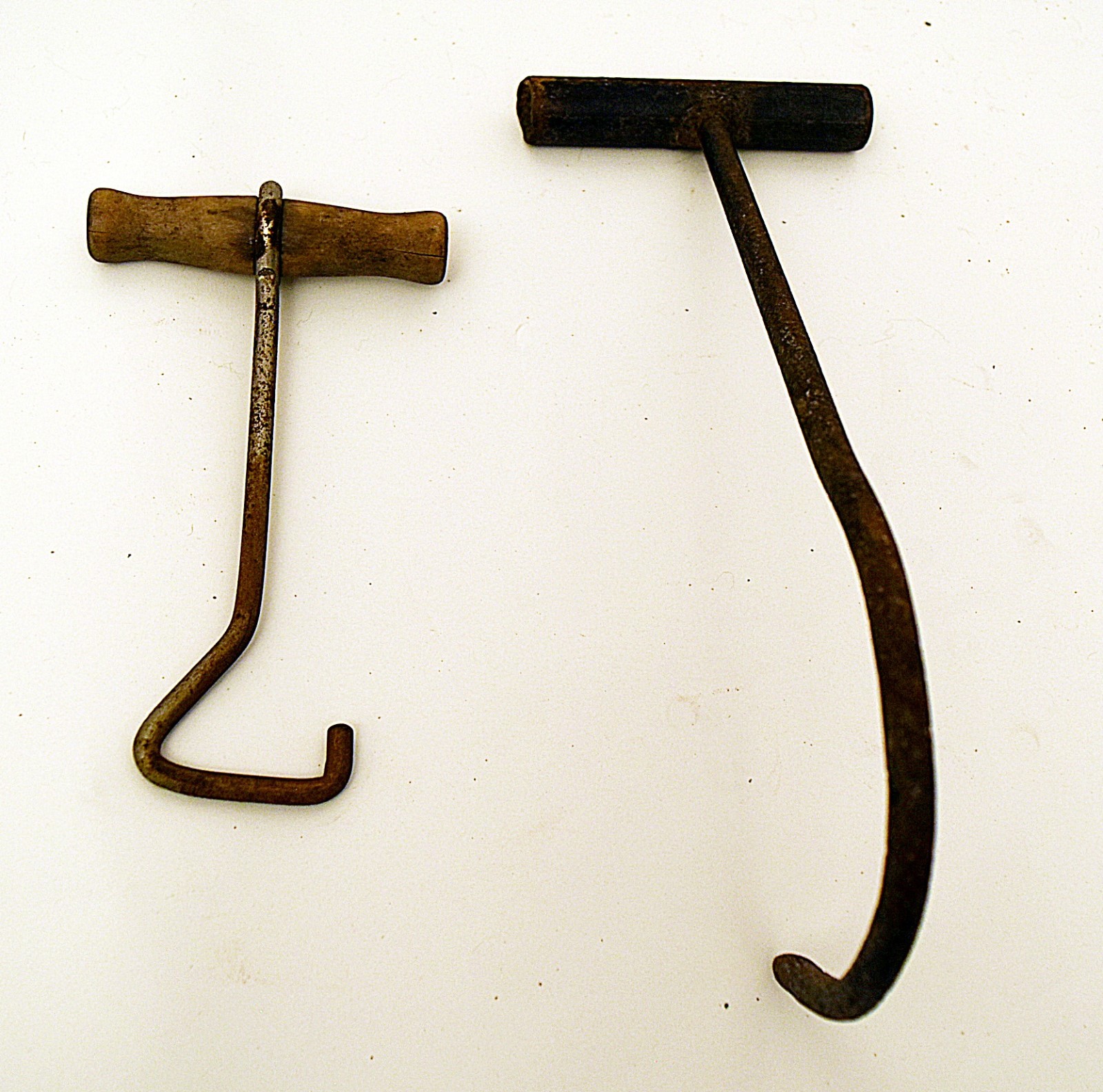 VINTAGE HAY HOOK 12