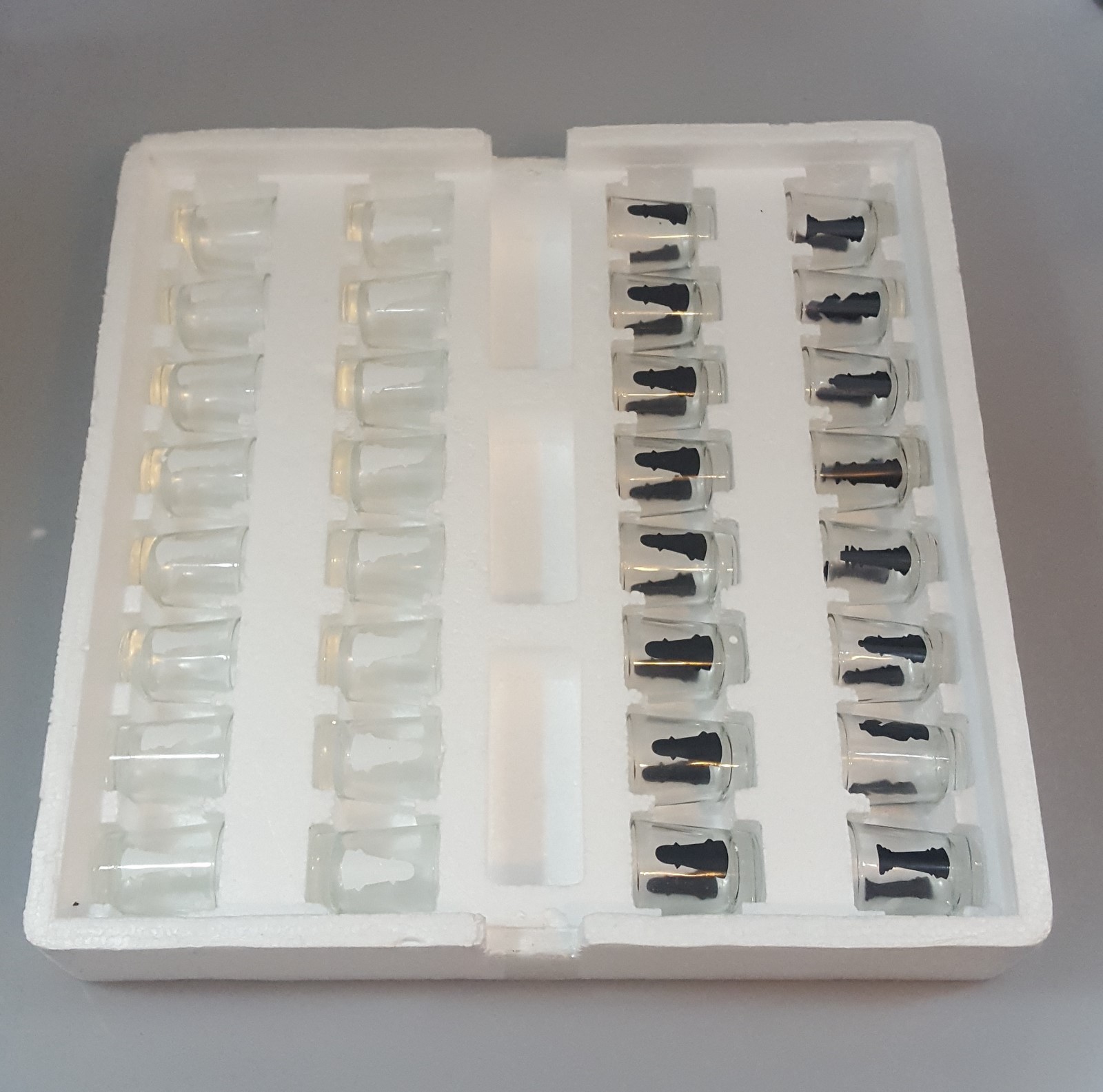 The Drinking Chess Collection Game Glass Playing Board 32 Shot Glasses