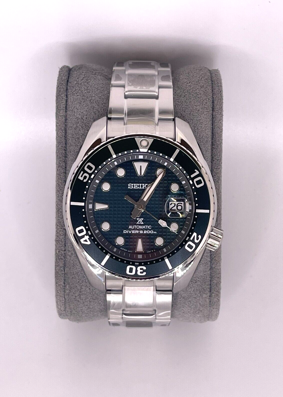 Pre-owned Seiko Luxe Prospex Built For The Ice Diver Green Spb177 In Box With Tags