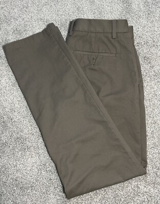 Men's Amazon Essentials 32x32 Light Brown Dress Pants