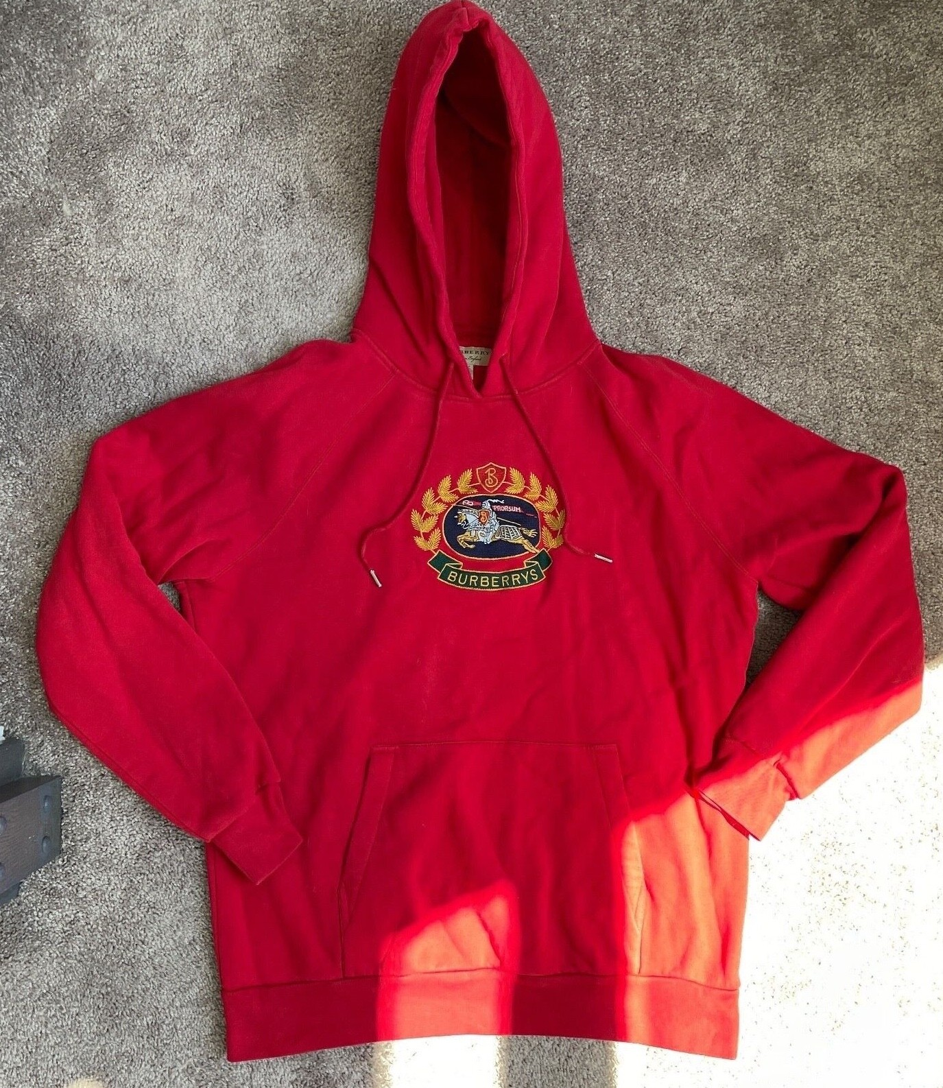 

Толстовка с капюшоном из джерси Burberry Embroidered Archive Knight Logo Красное золото, мужская, средний размер M, Черный