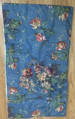 One Pottery Barn Meadow Floral Chintz Reversible King Sham Blue Photo Shoot