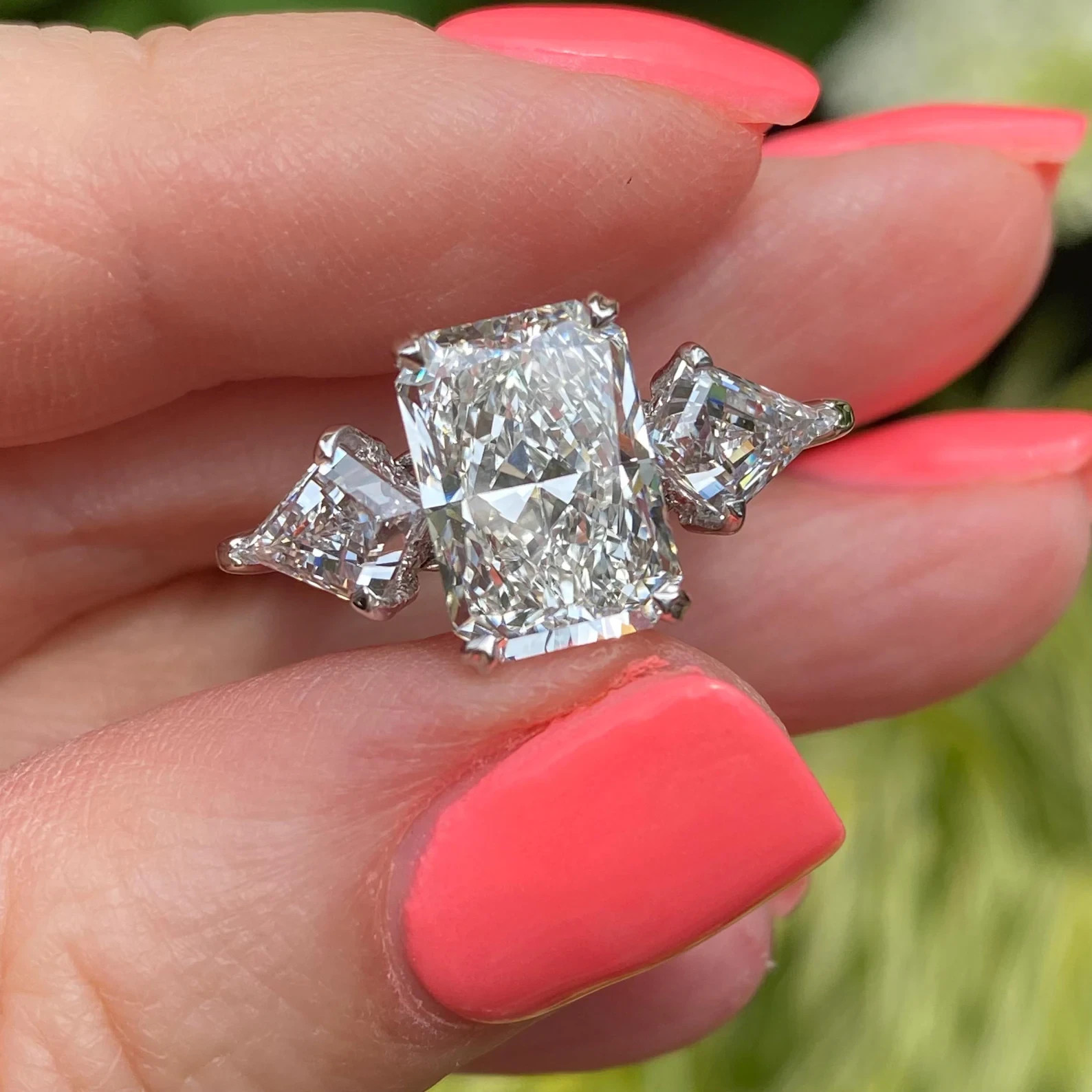 Radiant Cut Diamond Luxury Women's Ring 7.80 Ct 14K White Gold IGI Lab Created