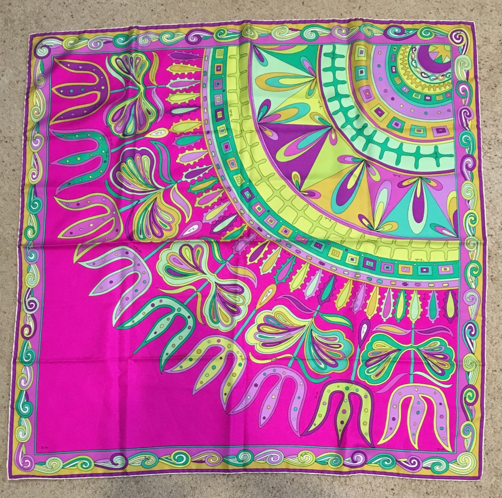 EMILIO PUCCI - アンティークフレーム/EMILIOPUCCI/elte a8595-h1.jpg?v=1681957618