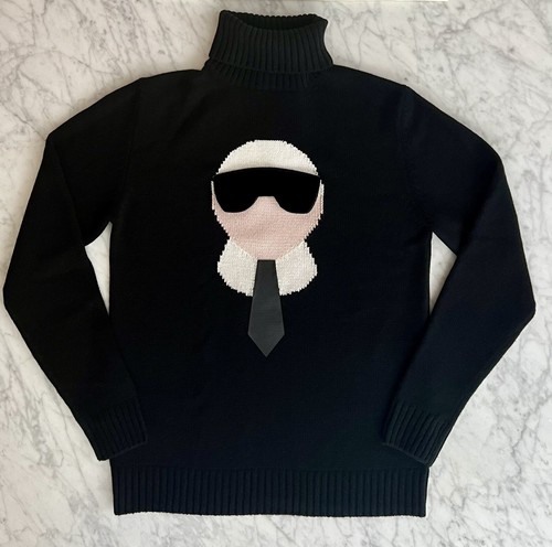 FENDI 黒 トレーナー Karl Lagerfeld刺繍　美品 FENDI Final Lagerfeld Design: Ultra-Rare Black Cashmere Sweater w