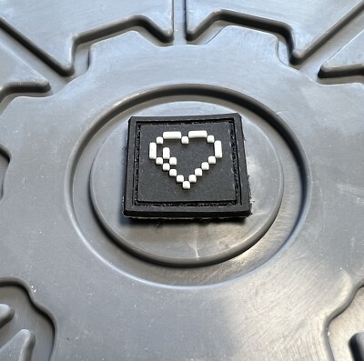 Dark Heart Ops  8-Bit Heart  Hooked Back Mini Patch