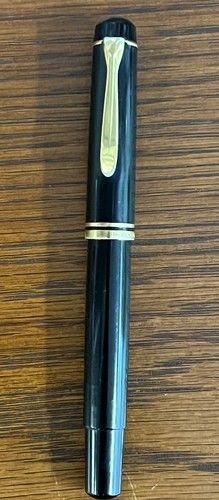 Metall-Füllfederhalter Schwarz Mit Gold-Applikationen – Klassisches Design, Glattes Schreiben, Inkl. Geschenkbox