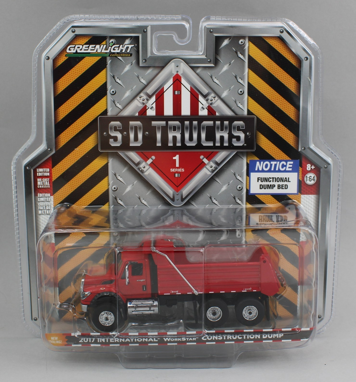 鉄道模型 GREENMAX 50738 1:64 GreenLight *SD TRUCKS 1* RED 2017 International