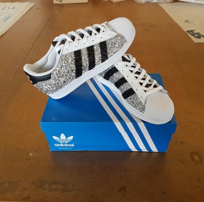 adidas superstar glitter black