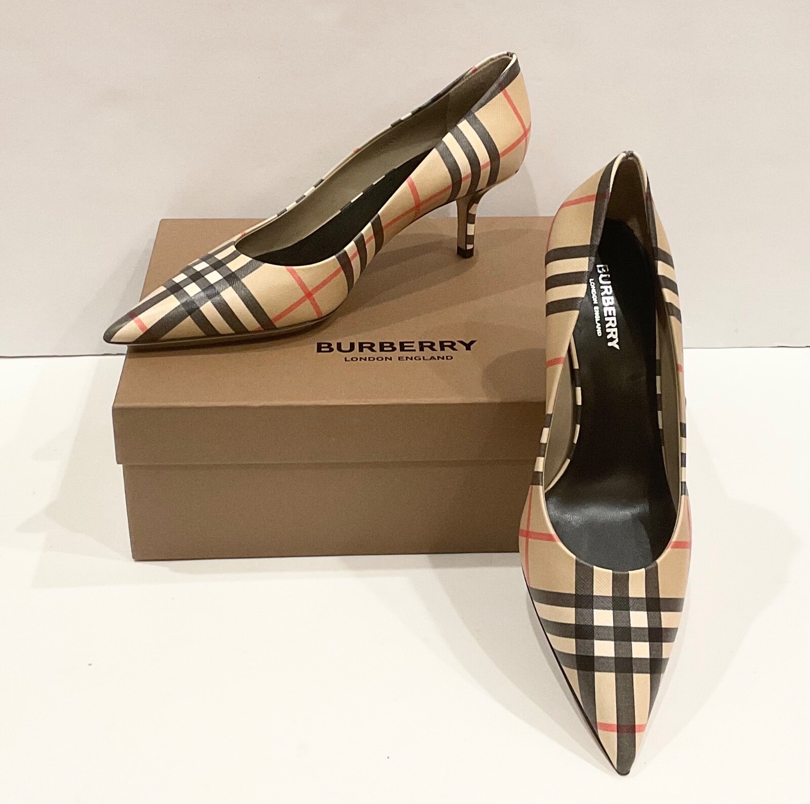 靴 Burberry Checked 55mm Pumps $_57.JPG?set_id=880000500F
