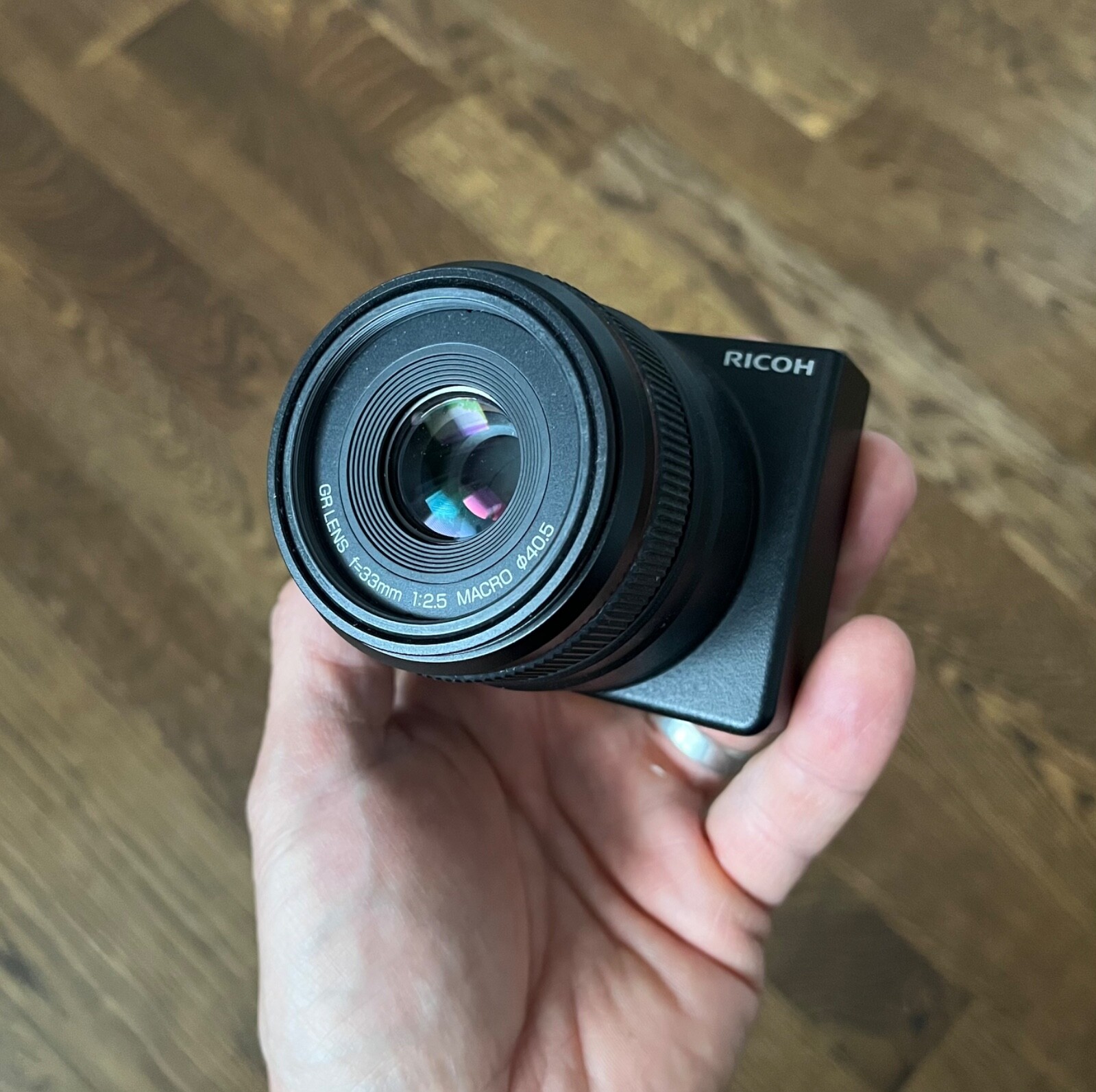 RICOH GXR＋LENS A12 50mm F2.5 MACRO Ricoh GXR A12 50mm F2.5 Macro: Digital Photography Review