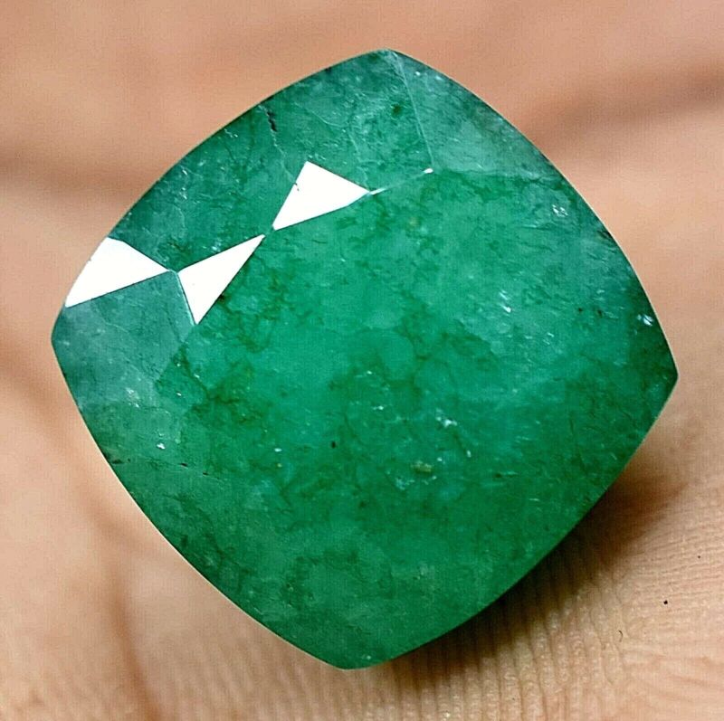 Outstanding Natural Muzo Colombian Emerald 27.10 Ct Certified Loose Gemstone