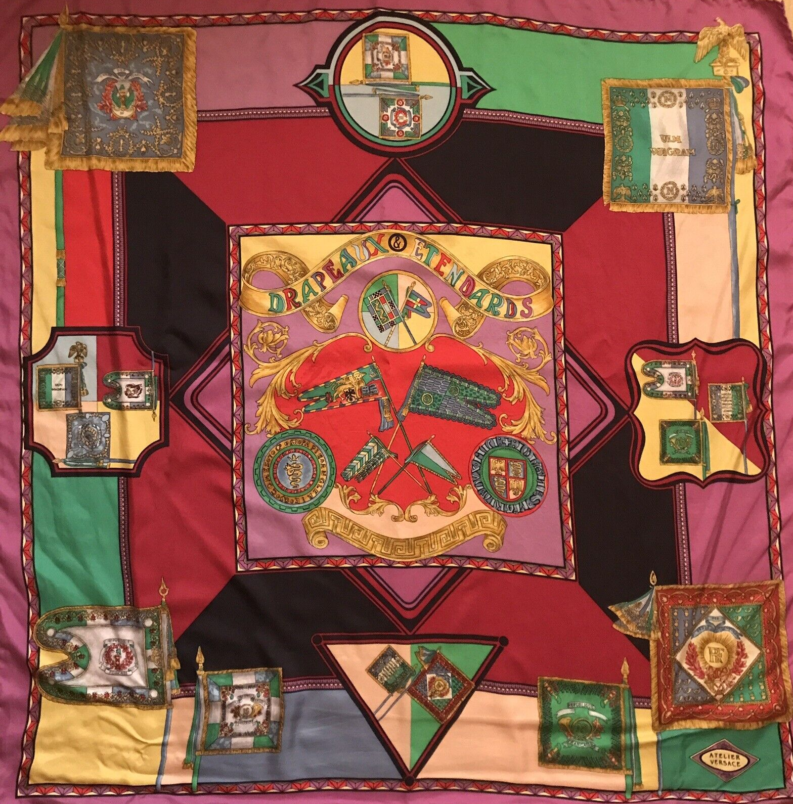 ＡTELIER Ｖersace Silkスカーフ　UNI ATELIER Versace Silkスカーフ UNI Lot - Atelier Versace