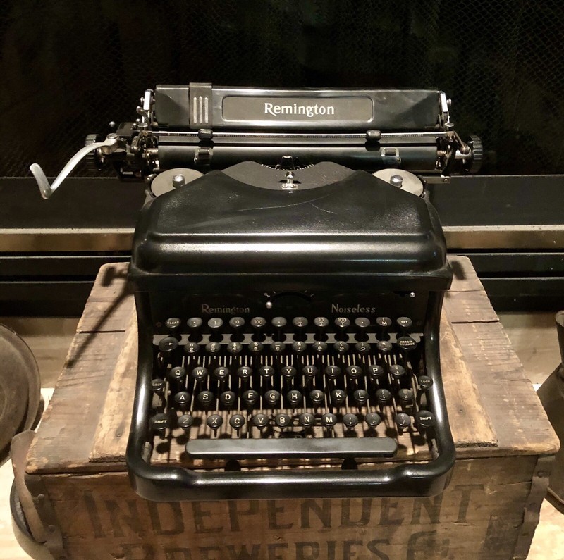 1911 Remington 10 on the Typewriter Database