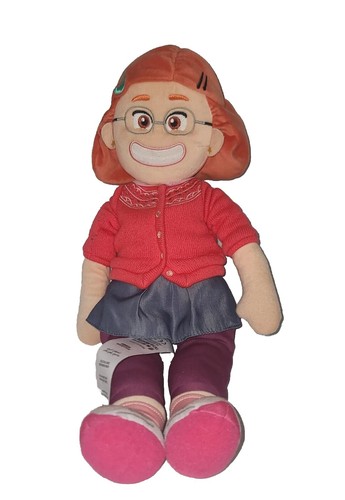 Disney Store Turning Red MEI LEE 16