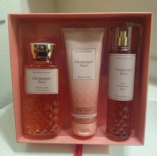  Bath & Body Works Champagne Toast - Trio Gift Set