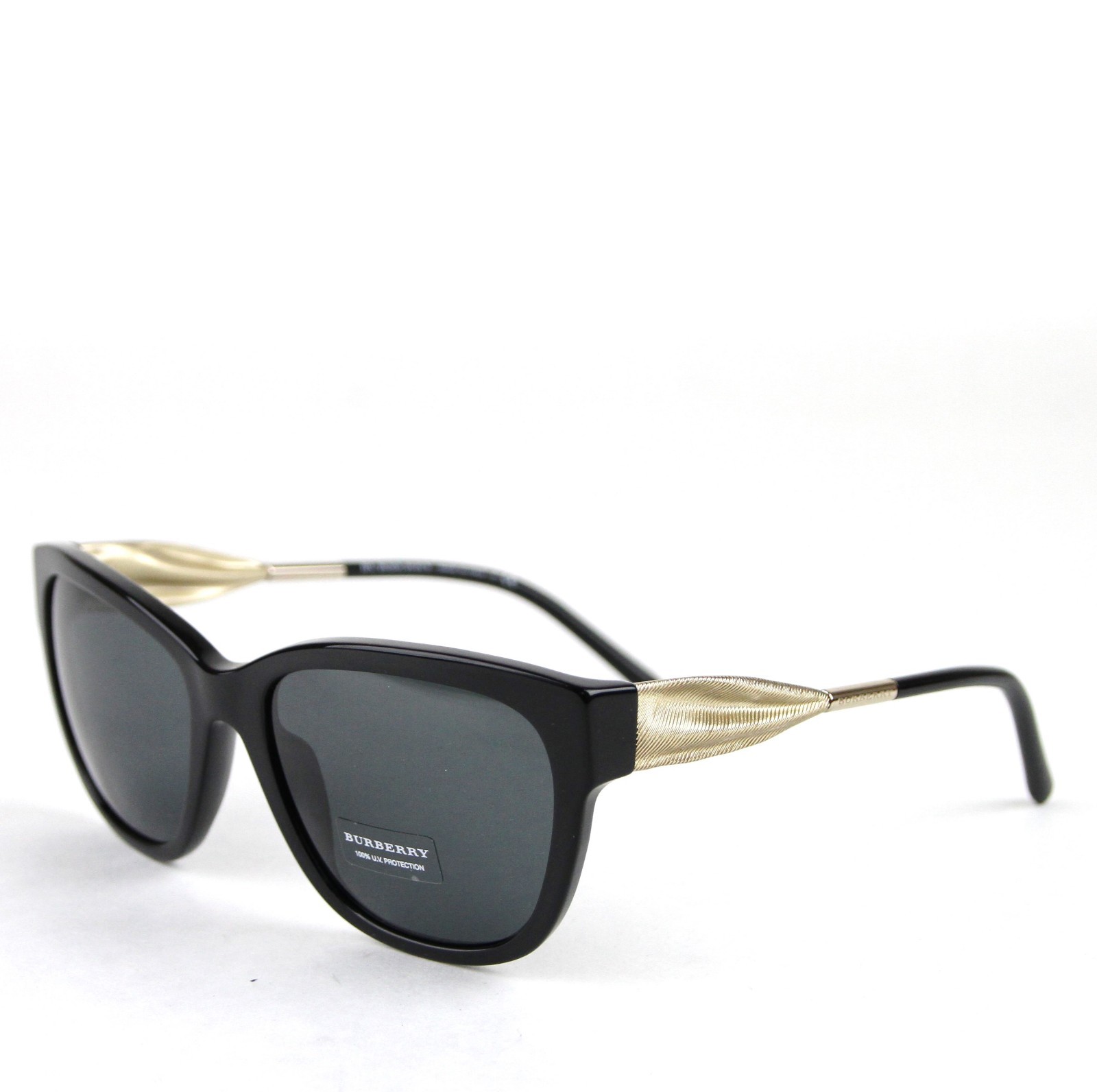 Burberry ブラック キャットアイ サングラス E4736807-44C3-403A-AFAC-