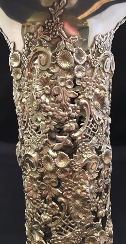 Rare c1890 BAILEY BANKS & BIDDLE Sterling Repousse Floral Motif Vase10”