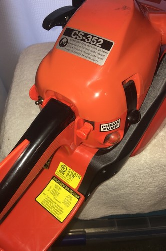 Echo CS-352 16 in Bar 34cc Gas Chainsaw New—Display