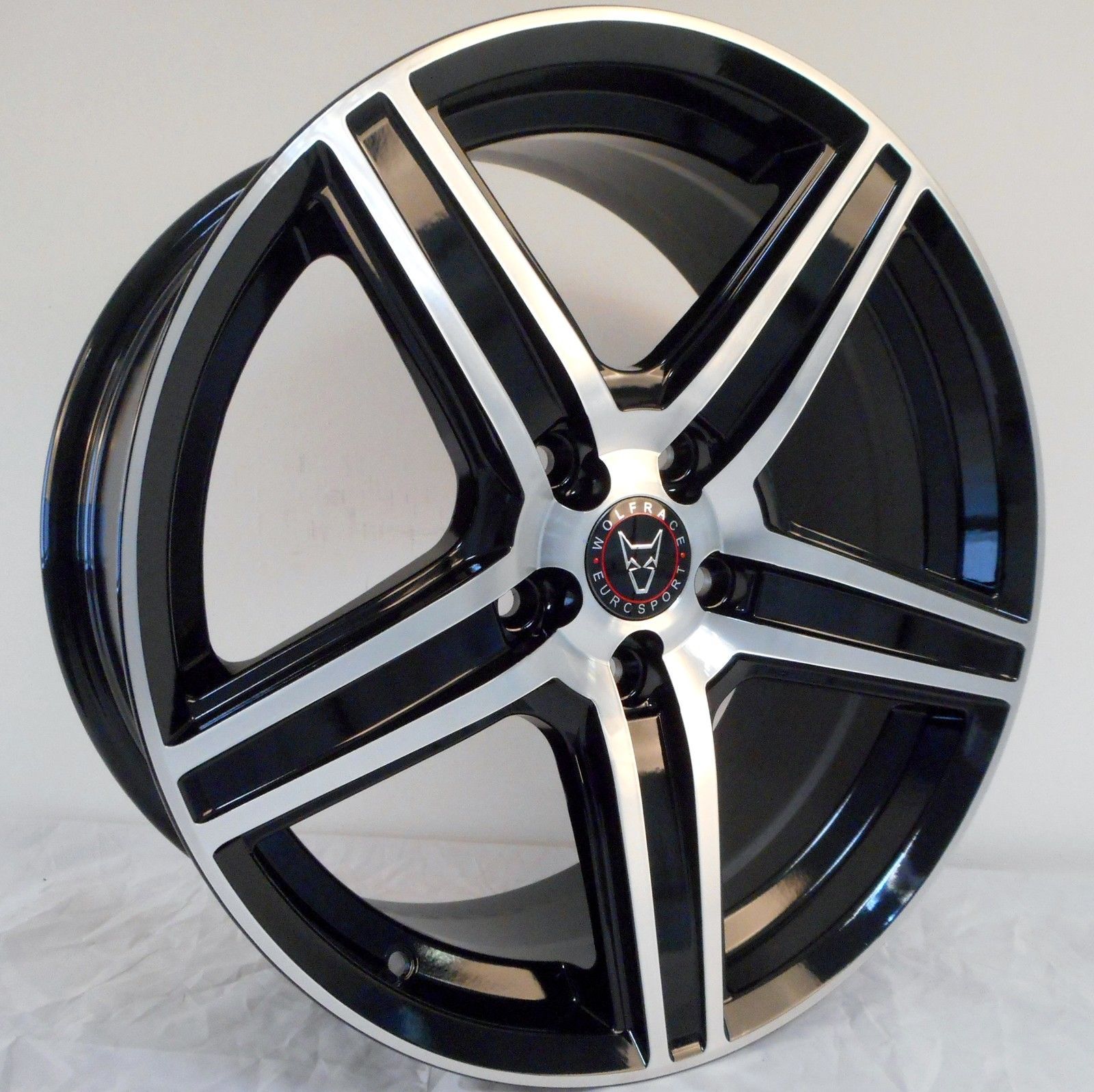 Pneumatici e cerchi per la moto