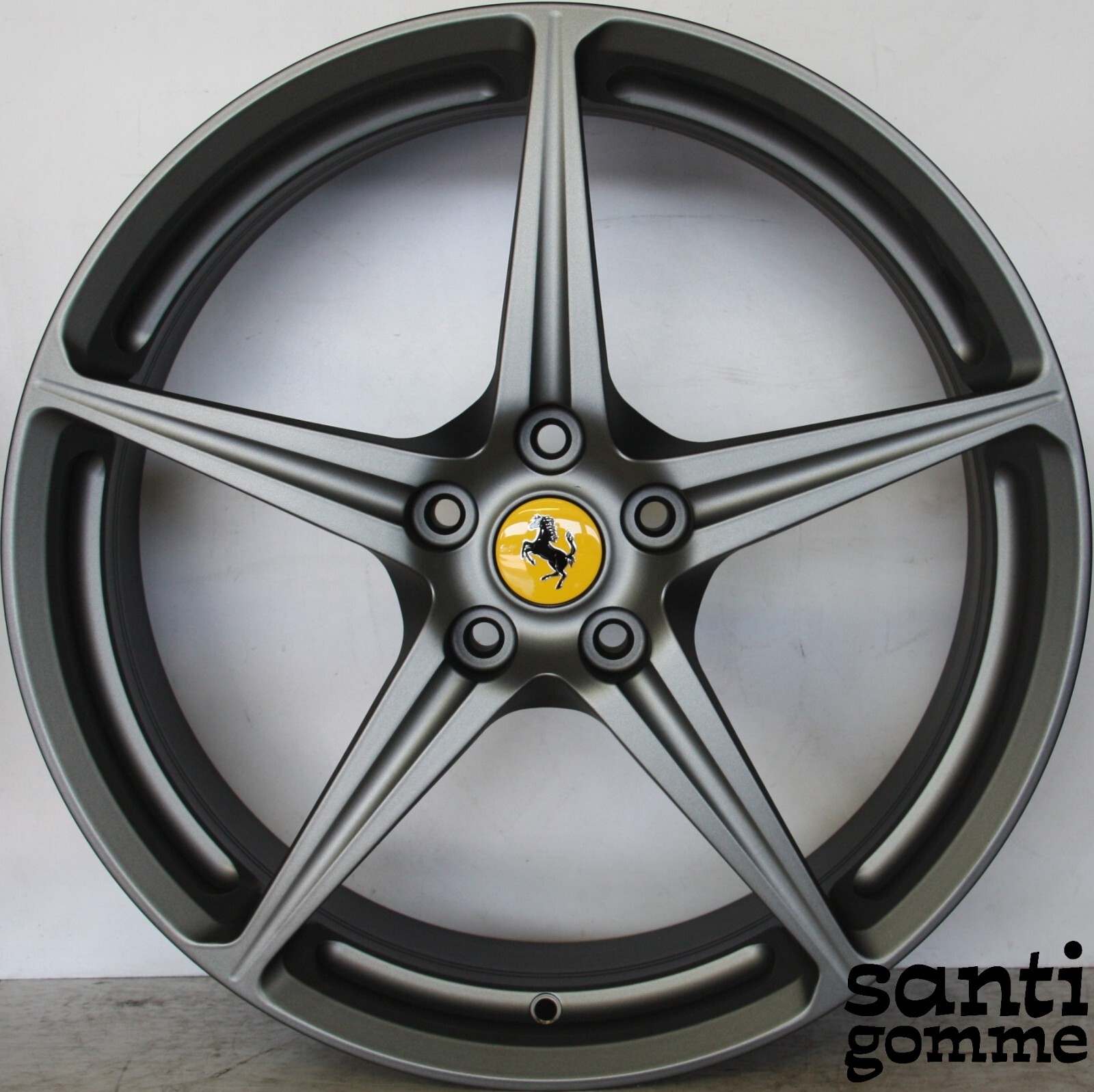 7722 ホワイトゴールド　F8 Ferrari F8 Tributo 20