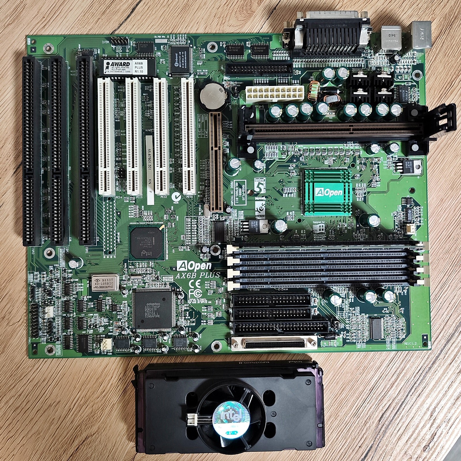 AOpen AX64 PRO MB＆SLOT1 CPU＆128MBメモリー AOpen AX64 PRO MB＆SLOT1 CPU＆128MBメモリー AOpen AX64 - The