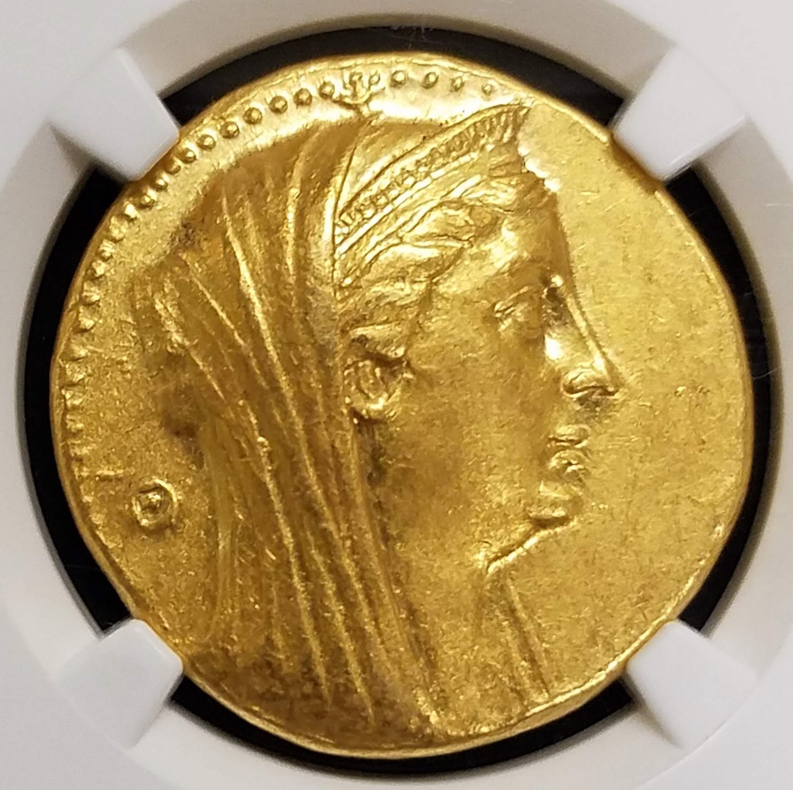 Ptolemaic Egypt Arsinoe II Philadelphus (d 270/268 BC) AV Gold Octodrachm NGC AU