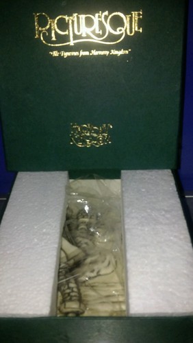 ***Picturesque Tile Harmony Kingdom Wimberley Tales  