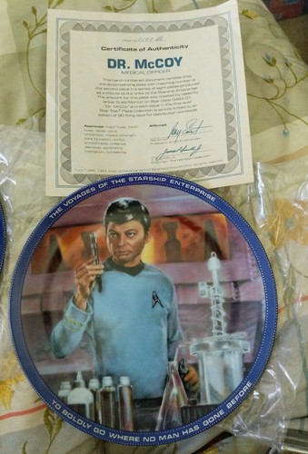 STAR TREK DR. MCCOY # 0100B &  SULU # 3038K ORIGINAL SERIES PLATES
