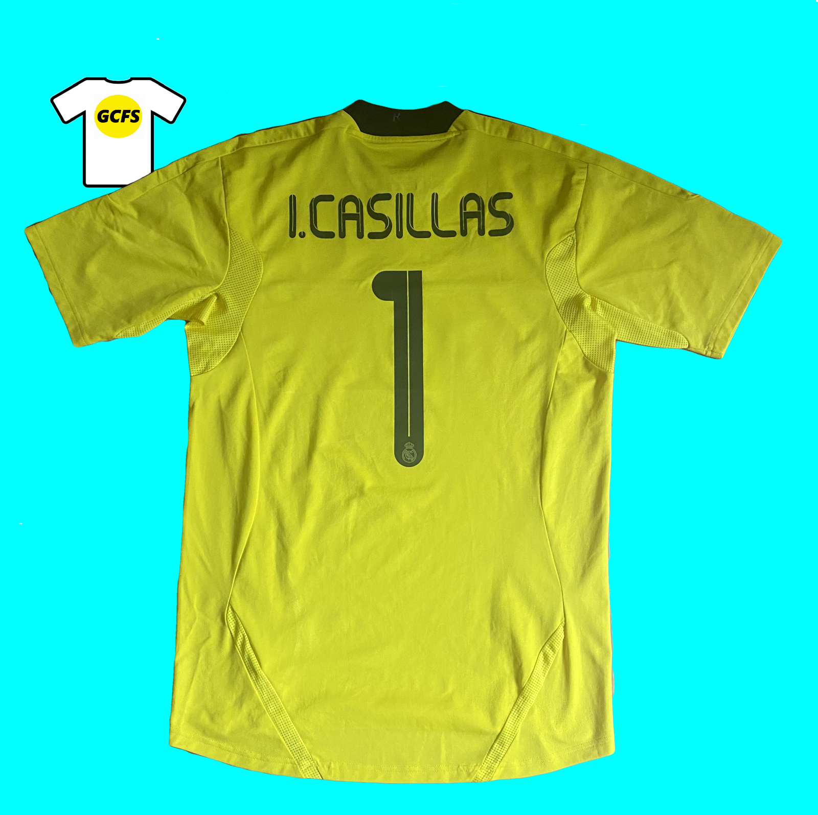 Real Madrid Goalkeeper Football Shirt 2011 2012 Casillas 1