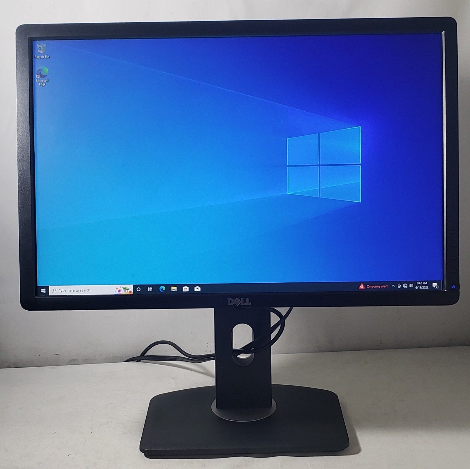TF★☆DELL　P2412HB　24インチ液晶モニター☆中古品 フルHD（1920x1080)☆★動作良品 : DELL デル 24インチ ワイド プロフェッショナルシリーズ