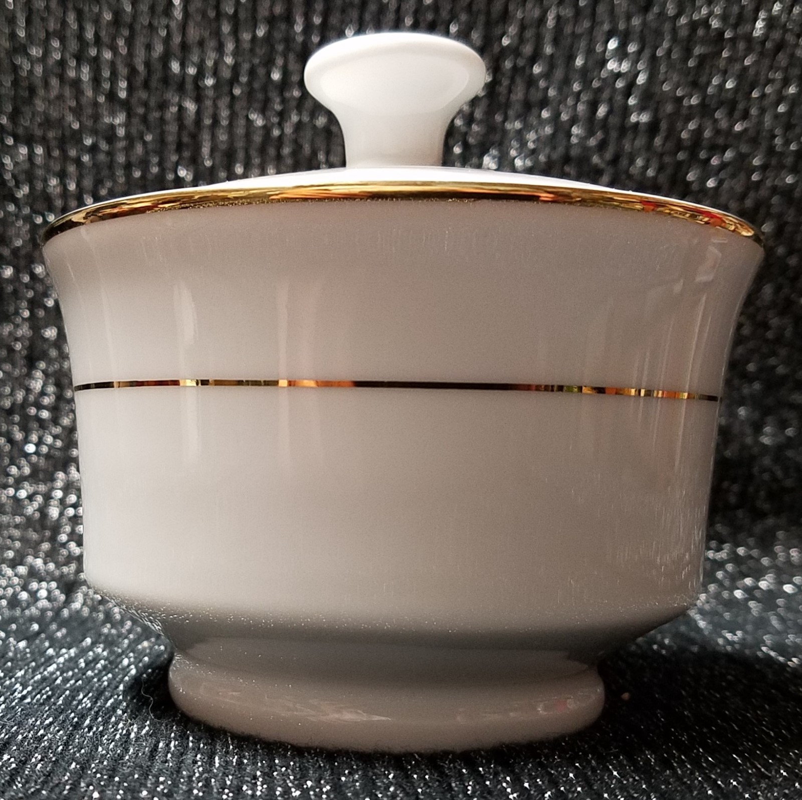 Kennex sugar bowl white gold trim  might be early Elegance pattern