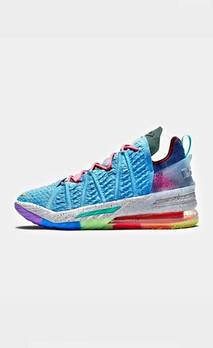 ナイキ　LEBRON 18 \