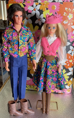 Barbie And Ken Dolls In “FESTIVAL FASHIONS N' SOUNDS”-#1056