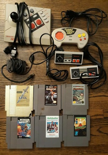 NES game lot of 6 + 4 NES controllers 1 Tv input Fast Free Flat Rate Shipping