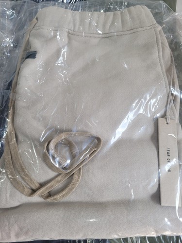 Pre-owned Fear Of God - Eternal Fleece Relaxed Sweatpant Cement Medium