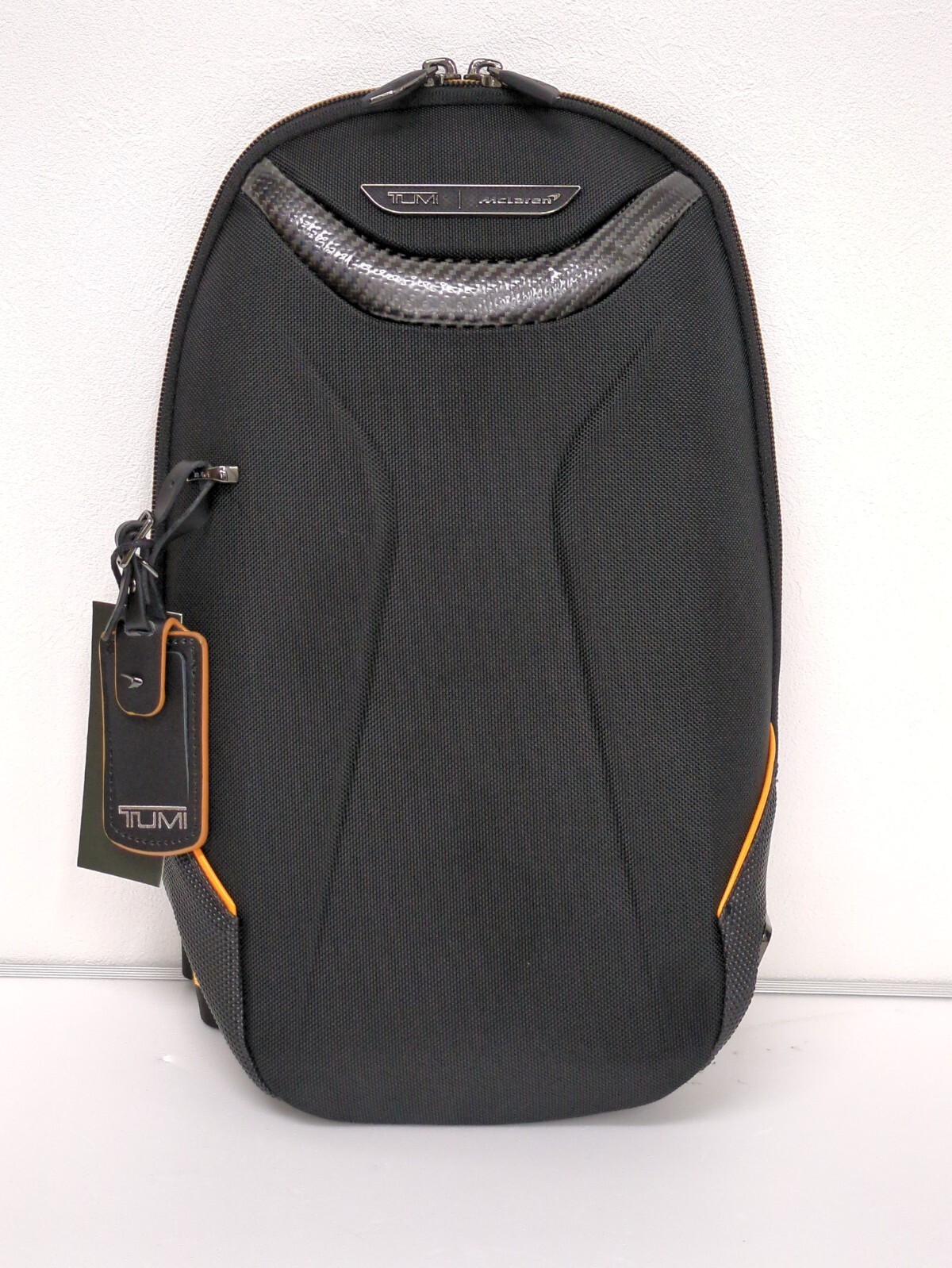 TUMI McLaren Torque Sling Body Bag carbon leather Fiber TUMI McLaren Torque Sling Body Bag carbon leather Fiber
