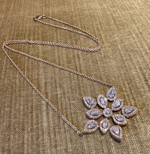 k14 rose flower necklace top 14金 Amazon.com: Sideways Crosses 14k Rose Gold Lotus Flower