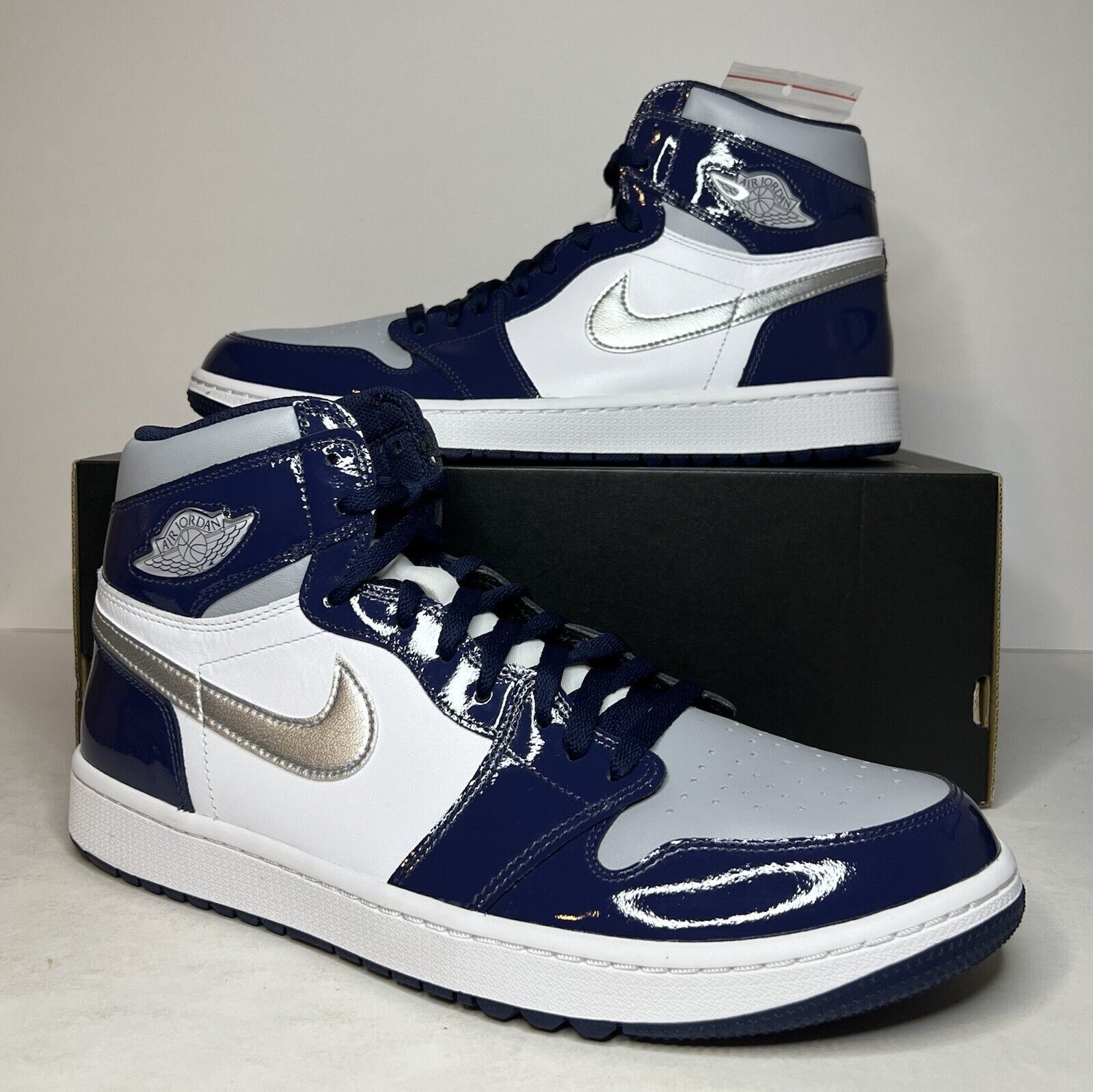 Nike Air Jordan 1 Retro High Golf Patent Midnight Navy White Nike Air Jordan 1 Retro High Golf Patent Midnight Navy White