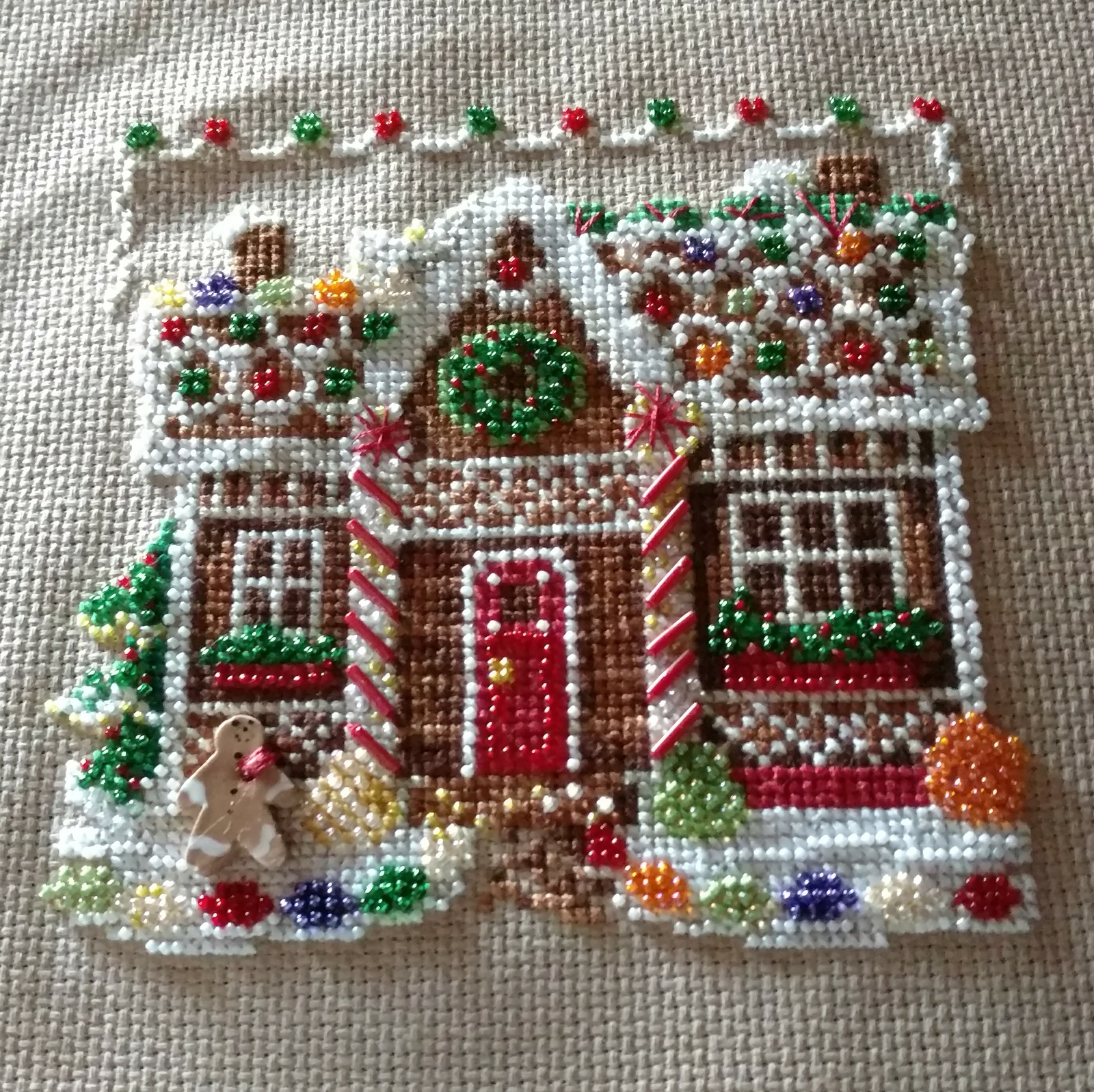 Gingerbread House Beaded Kit Mill Hill 2010 Buttons & Beads Winter