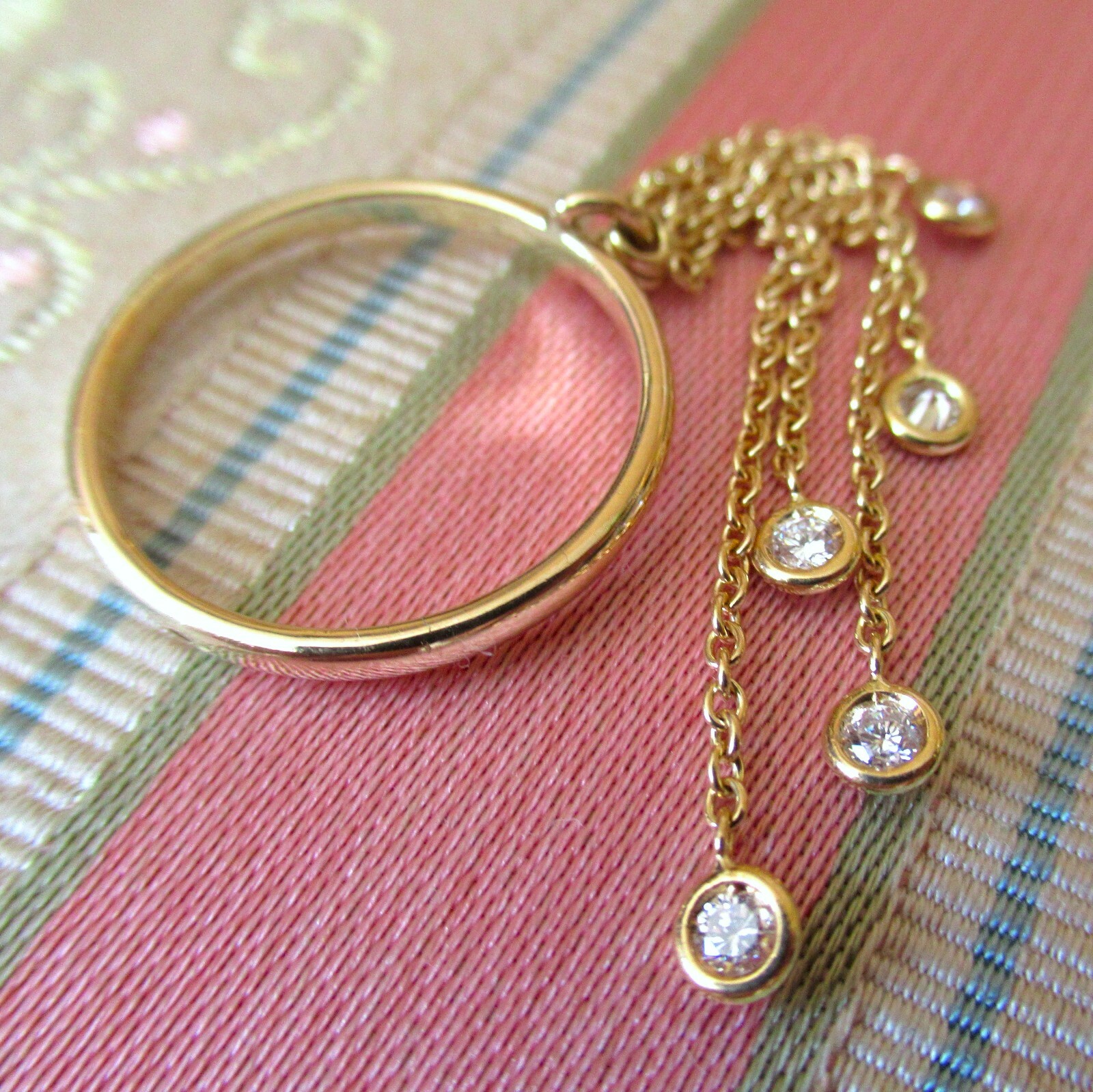 Christian Dior 18k Yellow Gold And Diamond Soumission Ring