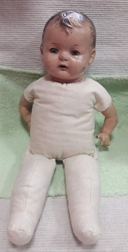* antique baby doll ୨୧ * 小さな陶器製 の女の子 $_12.JPG?set_id=880000500F