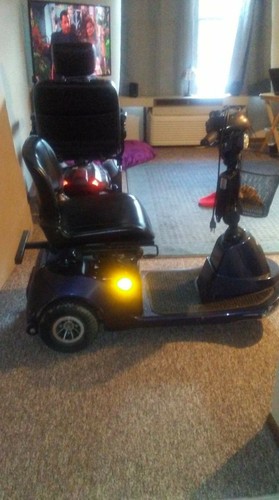 Daytona 3 GT 3-wheel Medium-sized Scooter