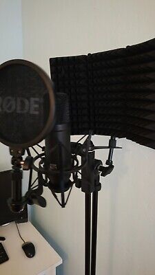 Rode NT1 Cardioid Condenser Bndle + Rode AI-1 Single Channel USB Audio Interface