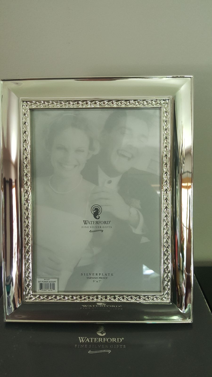 Waterford Powerscourt Silver 5x7 Frame w/box and bag