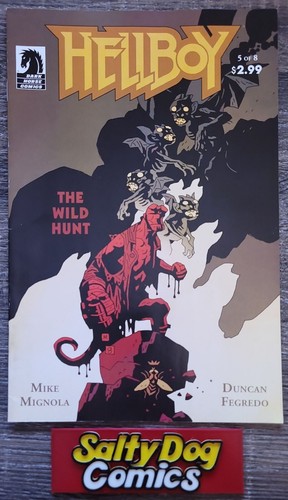 Mike Mignola Hellboy Comics アメコミ Amazon.com: The Mignolaverse: Hellboy and the Comics Art of