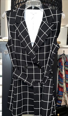 NWT Melloday Side Medium Sleeveless Top Black Plaid Best